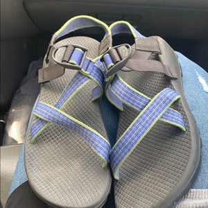 Women’s Chacos excellent condition.